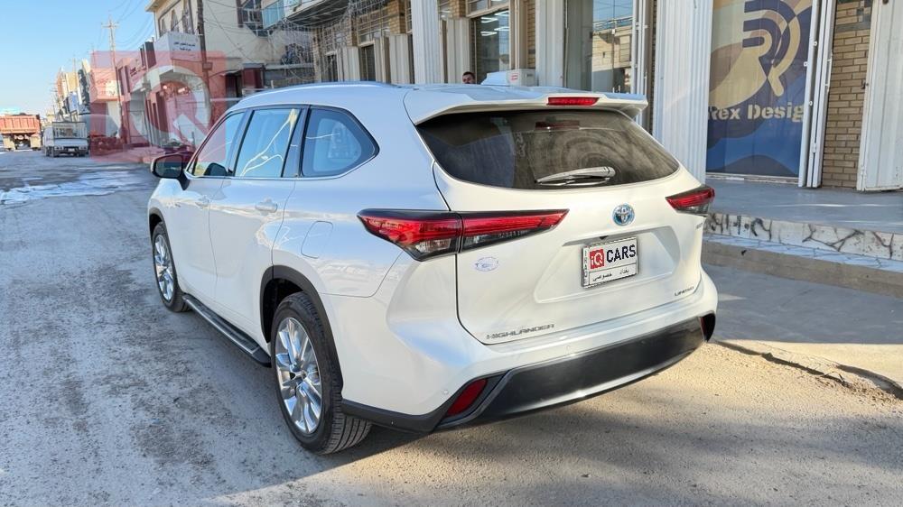 تويوتا هايلاندر